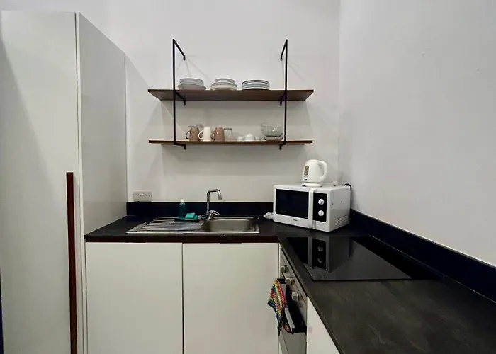 Tritoni Harbour Suites - Valletta
