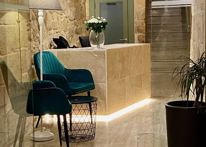 Tritoni Harbour Suites - Valletta