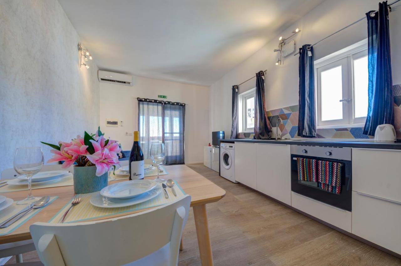 Apartment Tritoni Harbour - *