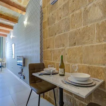 Tritoni Harbour Suites - Valletta Exterior photo