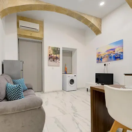Tritoni Harbour Suites - Valletta Exterior photo