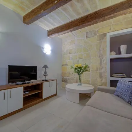 Tritoni Harbour Suites - Valletta Exterior photo
