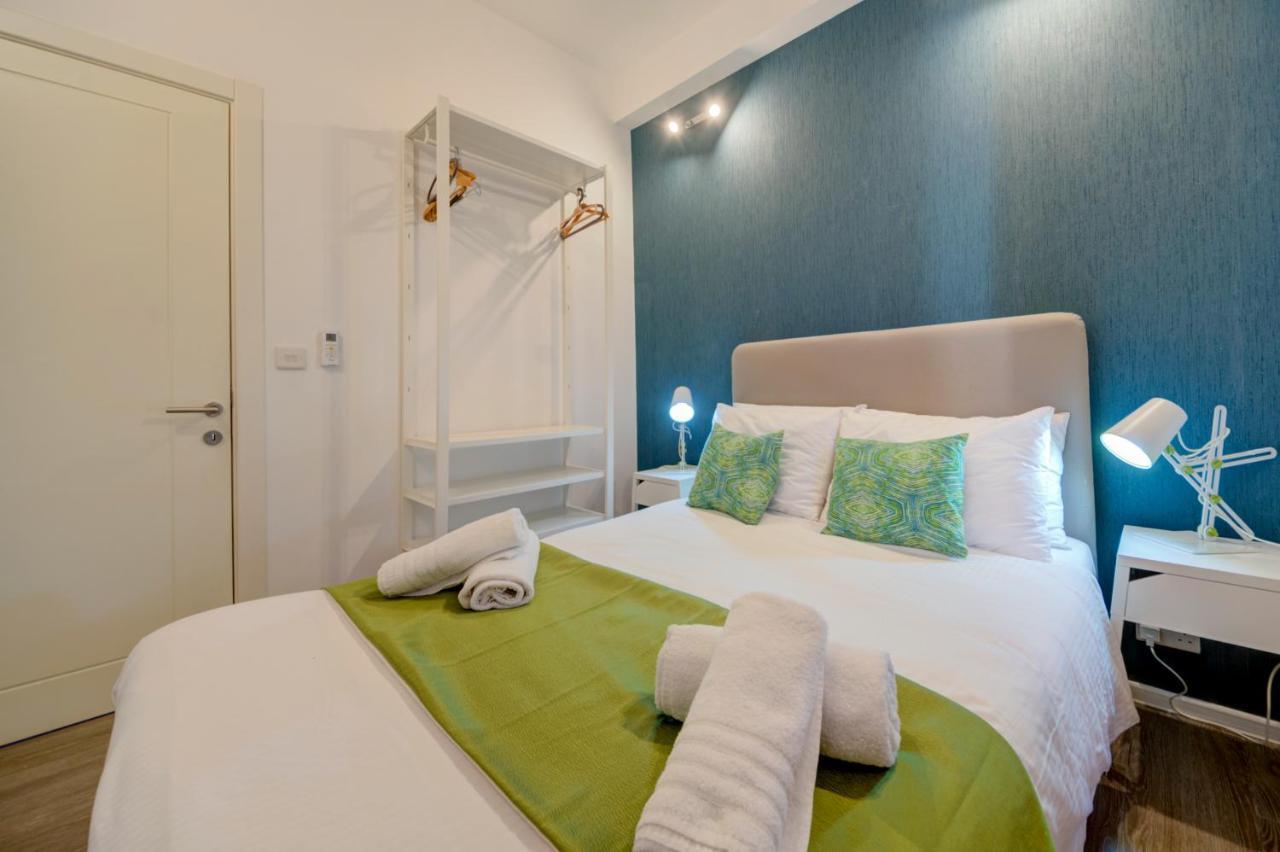Tritoni Harbour -